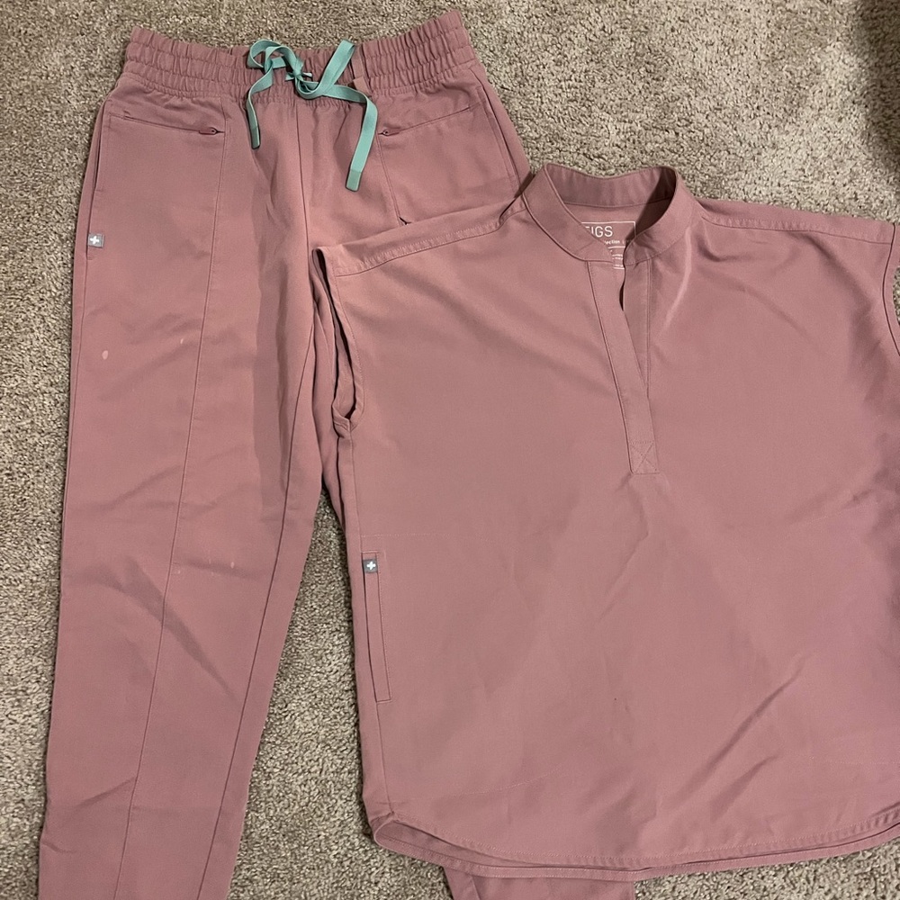 Figs mineral mauve set